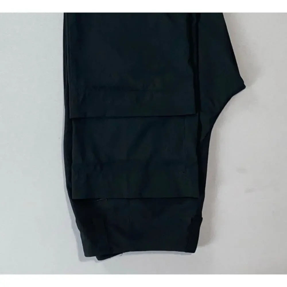 Nike 256859 Women's Dri-Fit Lightweight Performance Golf Pants. Black, 4. EUC!